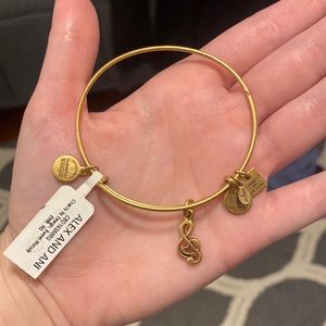 NWT Alex and Ani music note bracelet gold